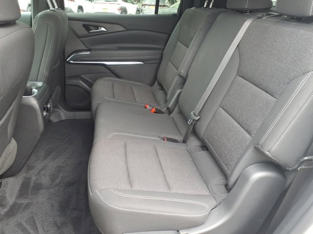 2024 Chevrolet Traverse LS