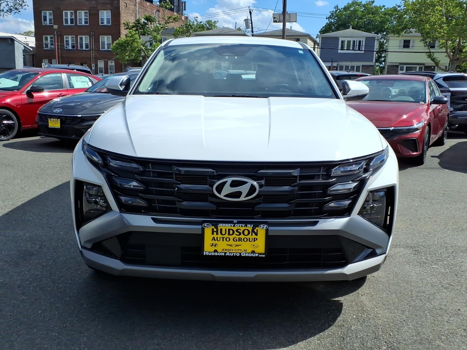 2025 Hyundai TUCSON SE