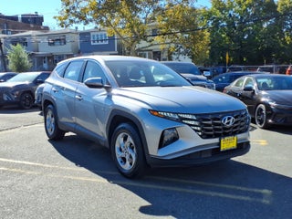 2022 Hyundai TUCSON SE