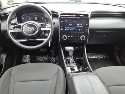 2024 Hyundai TUCSON SE