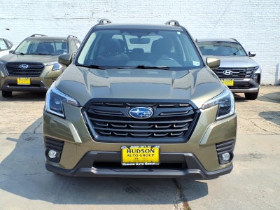 2024 Subaru Forester Premium