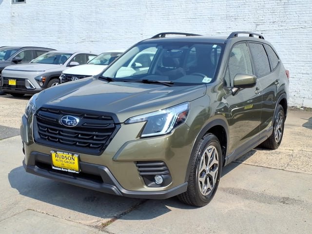 2024 Subaru Forester Premium