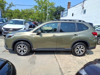 2024 Subaru Forester Premium