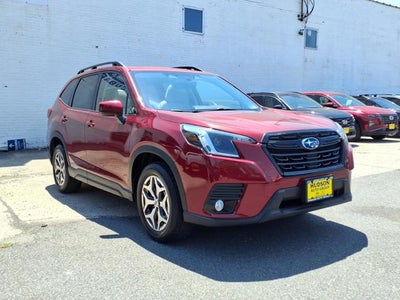 2023 Subaru Forester Premium