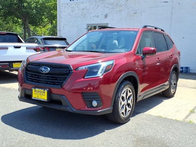 2023 Subaru Forester Premium