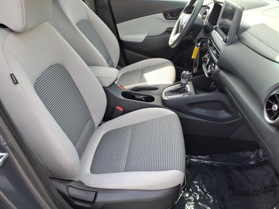 2023 Hyundai KONA SE