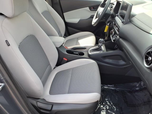 2023 Hyundai KONA SE