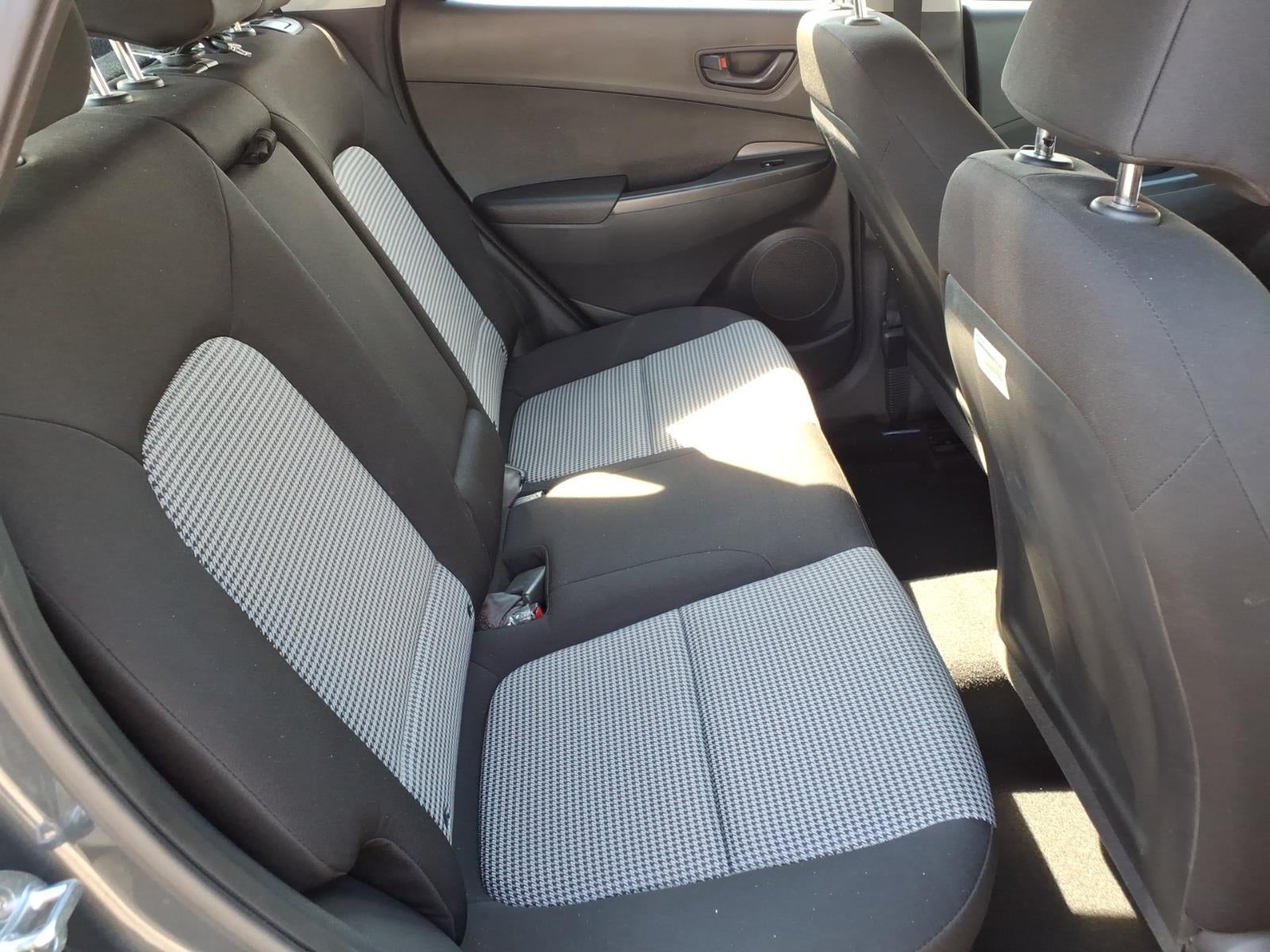 2022 Hyundai KONA SE