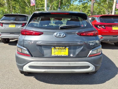 2022 Hyundai KONA SE