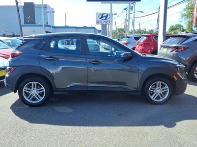 2022 Hyundai KONA SE