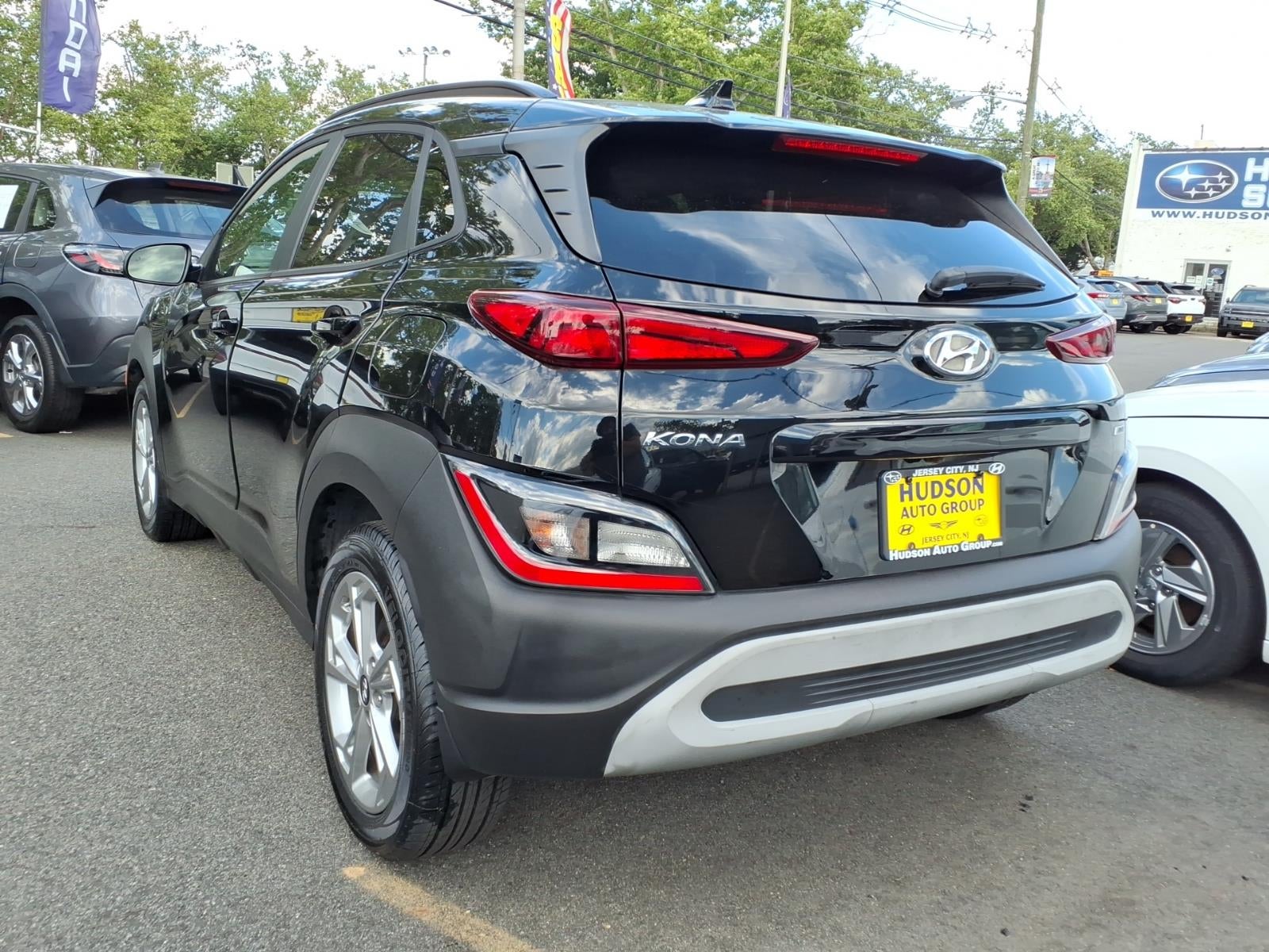 2022 Hyundai KONA SEL