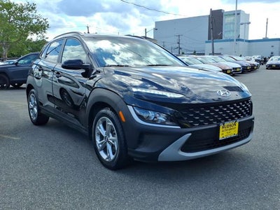 2022 Hyundai KONA SEL