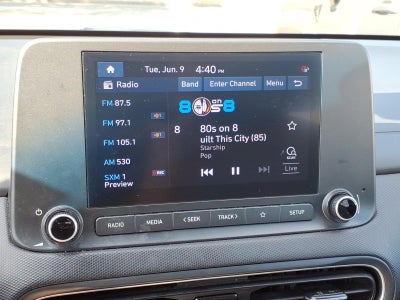 2022 Hyundai KONA SEL