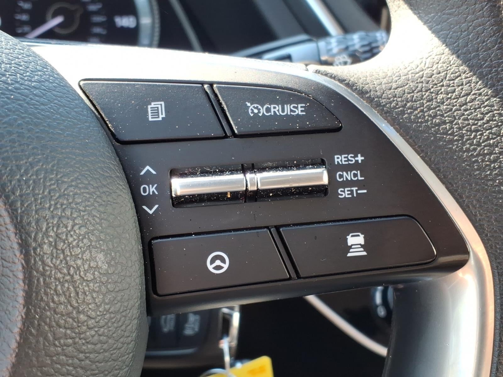 2023 Hyundai SONATA SE
