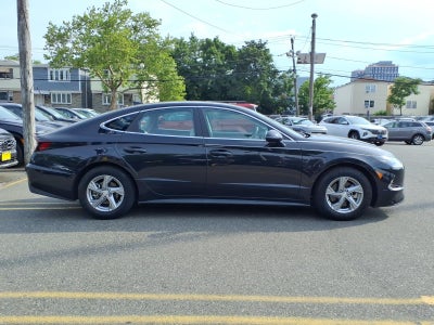 2023 Hyundai SONATA SE