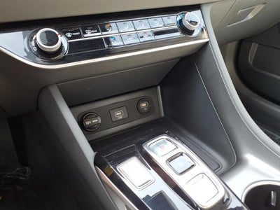 2023 Hyundai SONATA SE