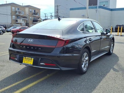2023 Hyundai SONATA SE