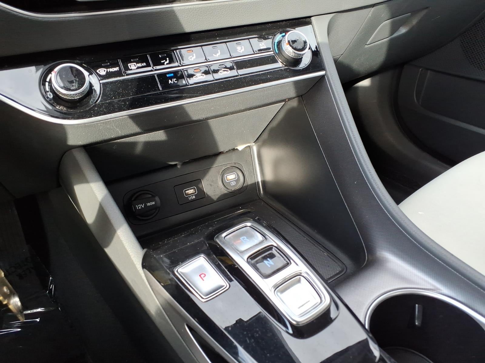 2023 Hyundai SONATA SE