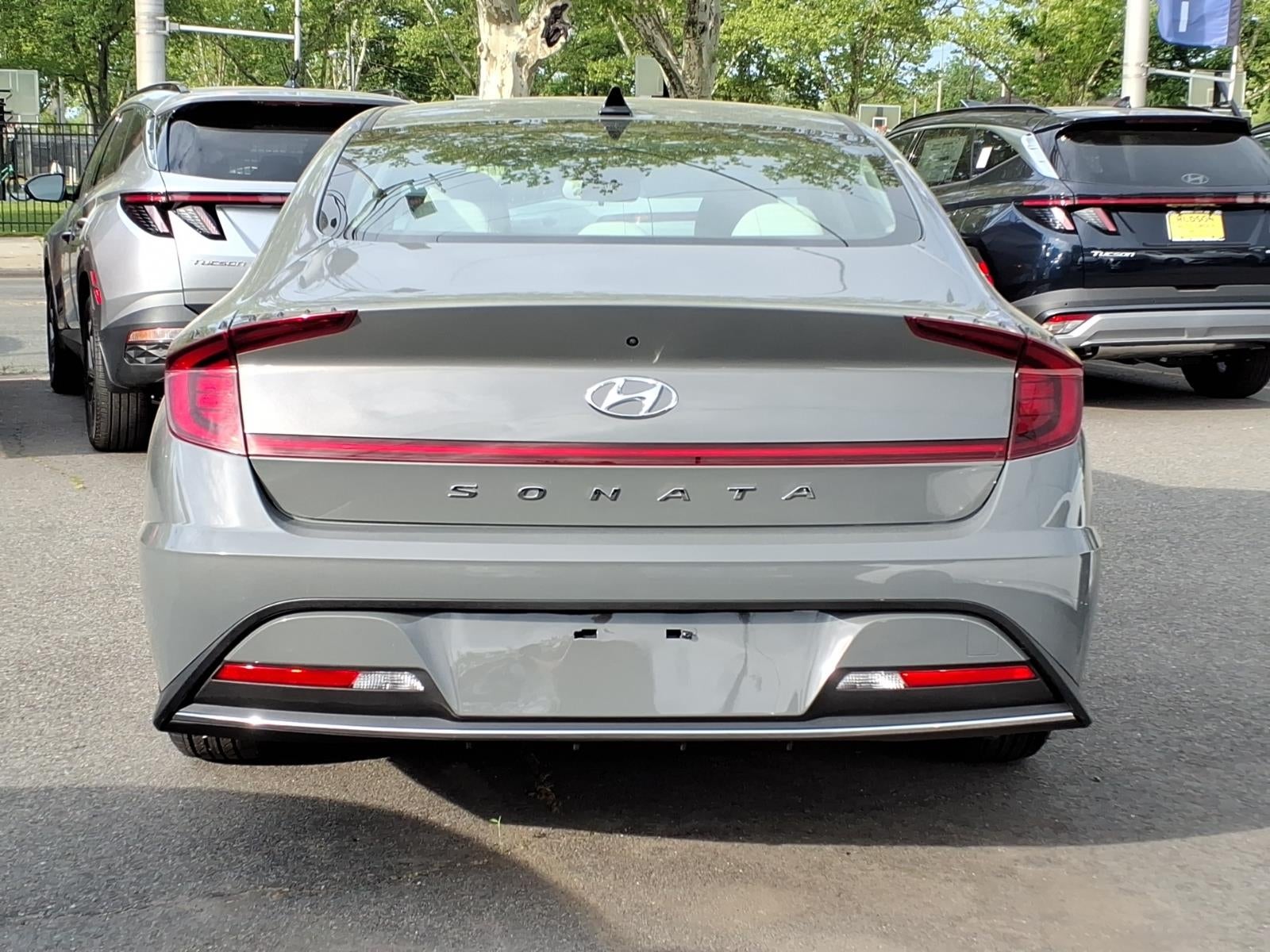 2023 Hyundai SONATA SE