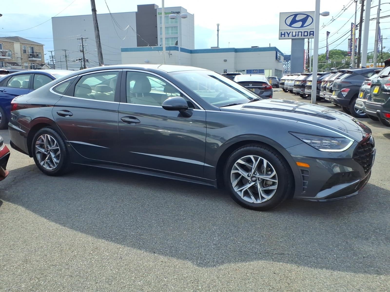 2023 Hyundai SONATA SEL